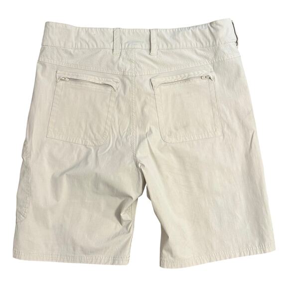Huk Performance Fishing Men’s Next Level Zip Pocket Short 9.25” Khaki Sz XLarge - Picture 2 of 7